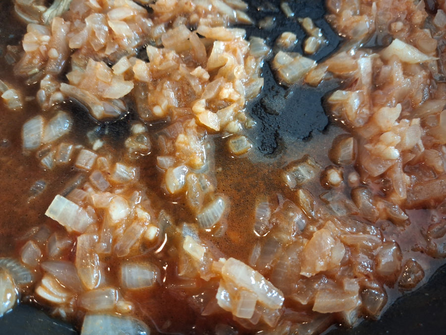 Cibuľovo-cesnakov&yacute; z&aacute;klad s mletou paprikou